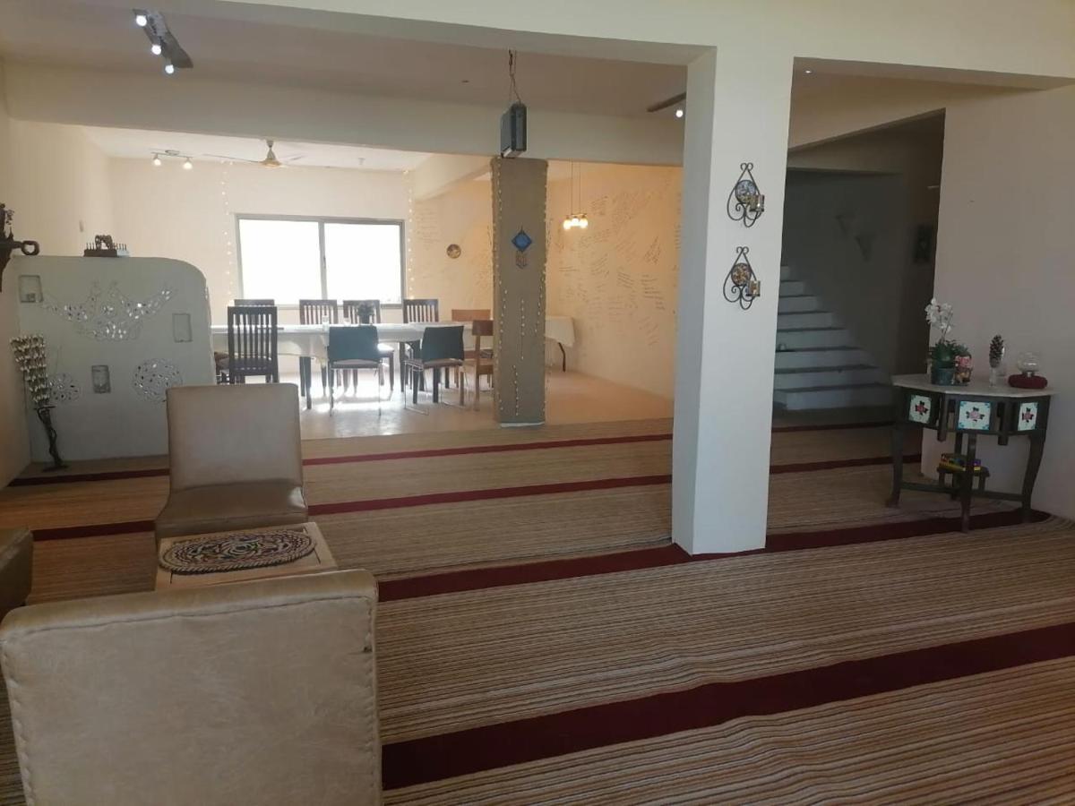 Indus View Hotel Скарду Екстер'єр фото
