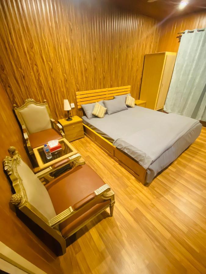 Indus View Hotel Скарду Екстер'єр фото