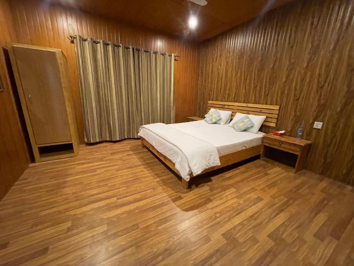 Indus View Hotel Скарду Екстер'єр фото